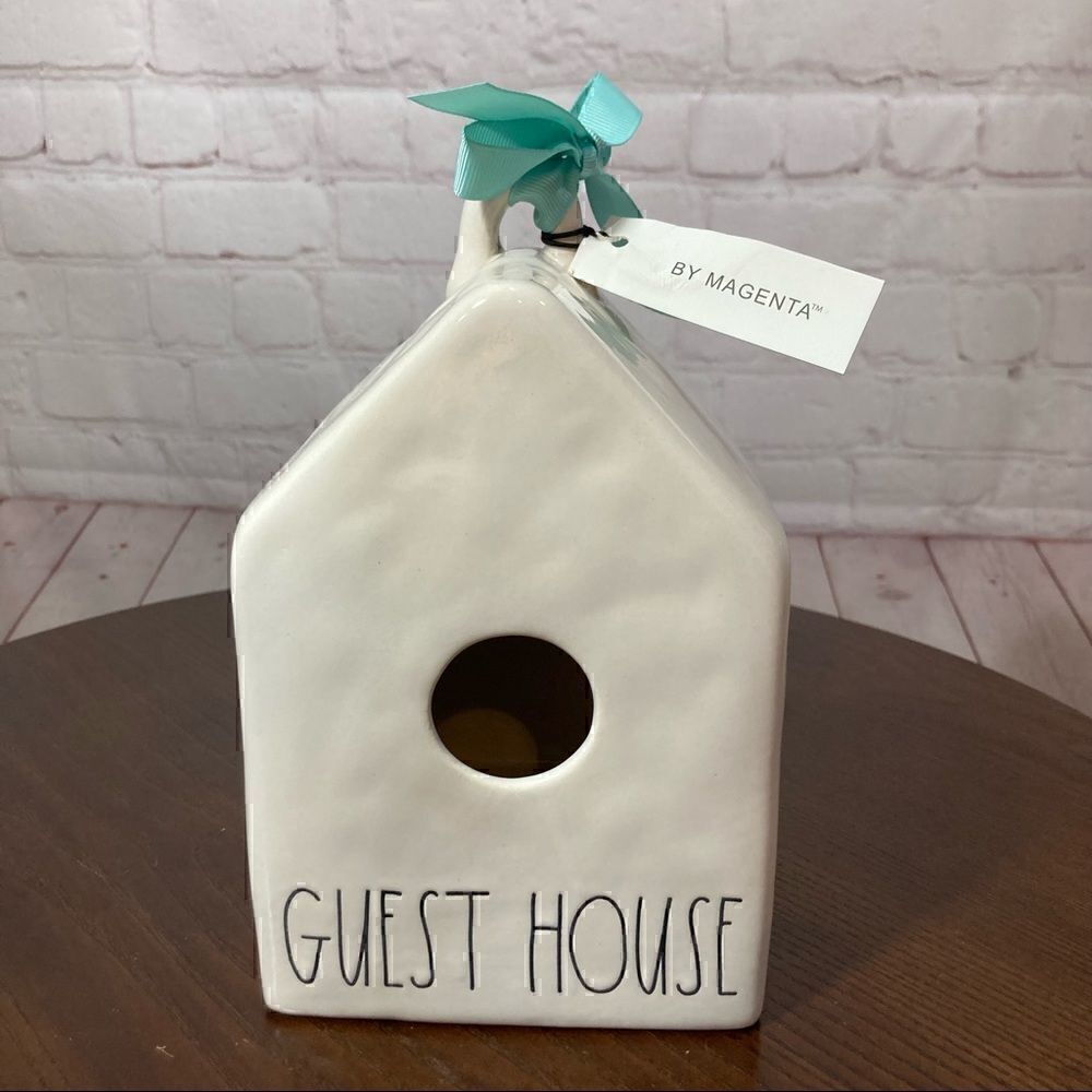 RAE DUNN COLLECTIBLE BIRDHOUSE nwt